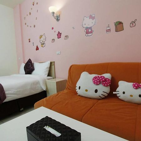 Vitality House Bed and Breakfast Luodong Exteriör bild