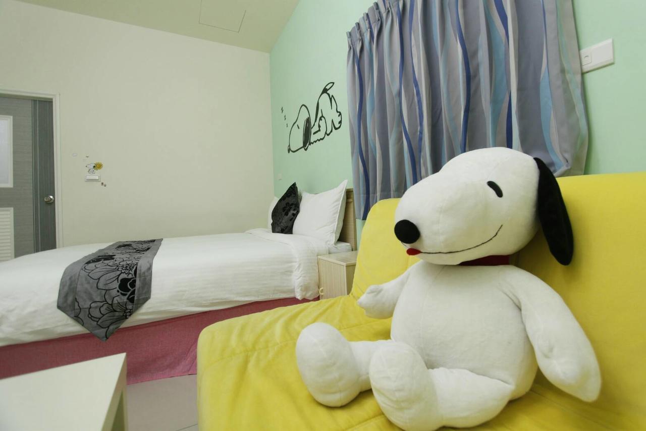 Vitality House Bed and Breakfast Luodong Exteriör bild