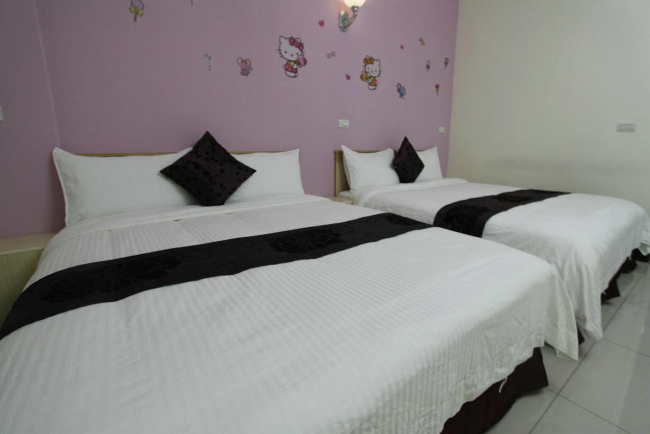 Vitality House Bed and Breakfast Luodong Exteriör bild