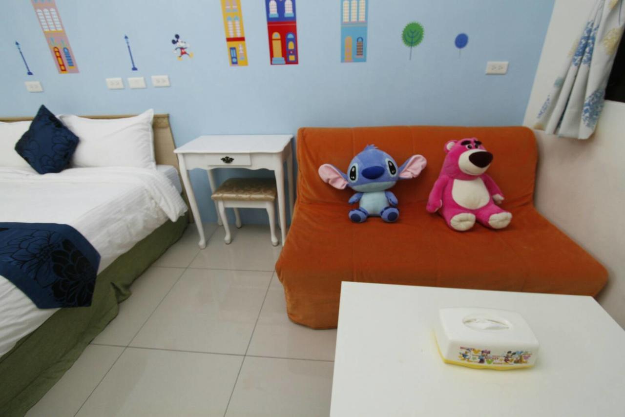 Vitality House Bed and Breakfast Luodong Exteriör bild