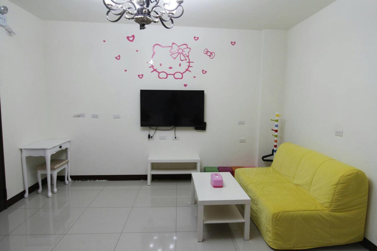 Vitality House Bed and Breakfast Luodong Exteriör bild