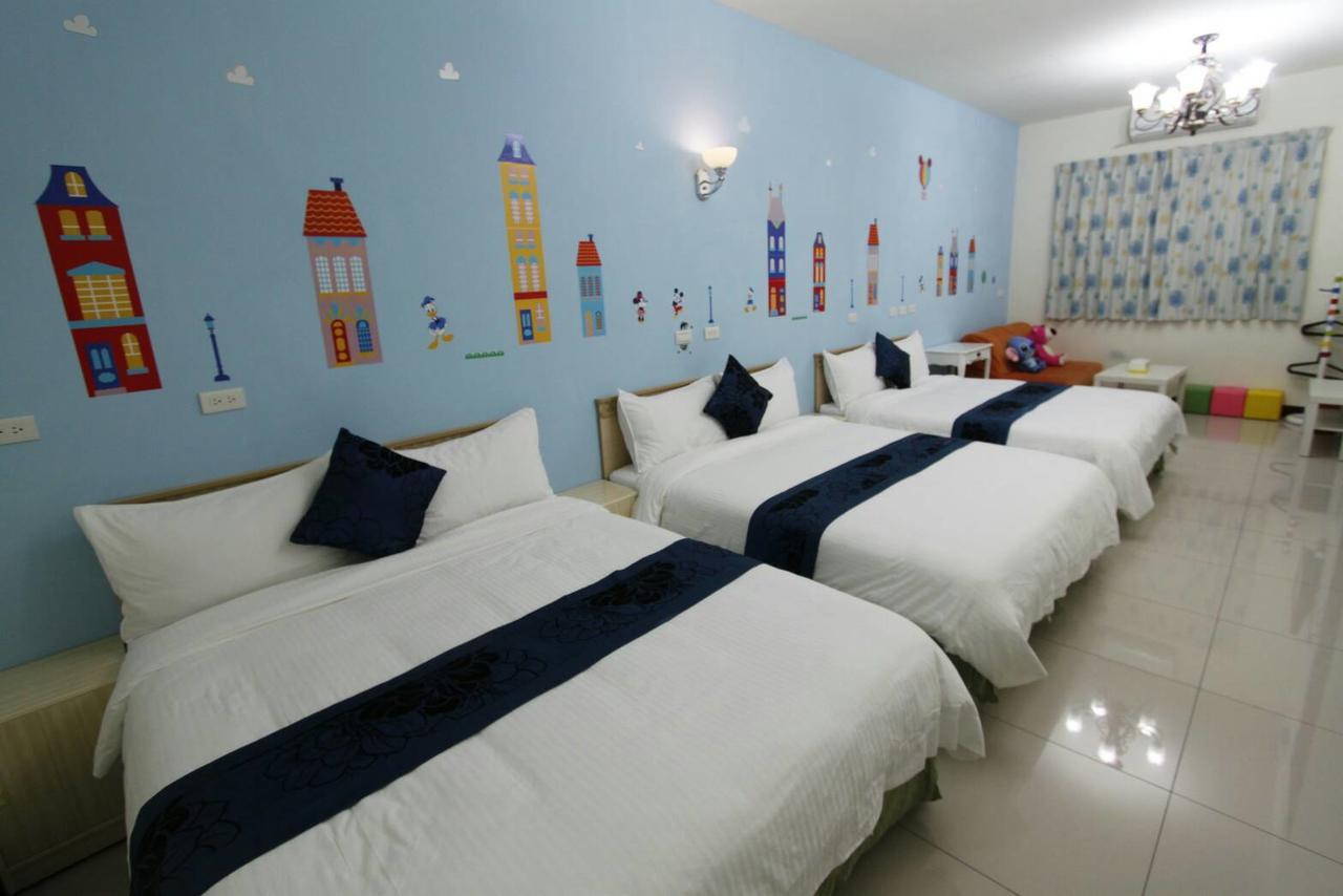 Vitality House Bed and Breakfast Luodong Exteriör bild